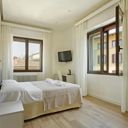 Jade 3* Florencja
